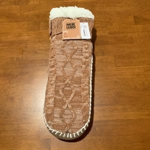 Muk Luks Slippers with Rubber Bottoms New L/XL